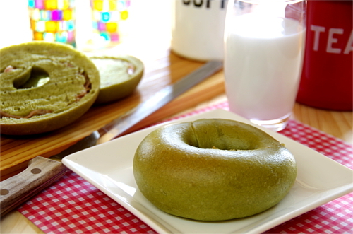 ほうれん草ベーコンベーグル画像